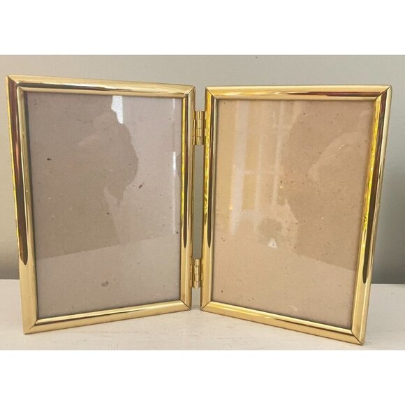 Vintage Solid Brass Hinged Picture Frames Lot of 2 – Triple 5x3.5" & Double 5x7" - Picture 2 of 5
